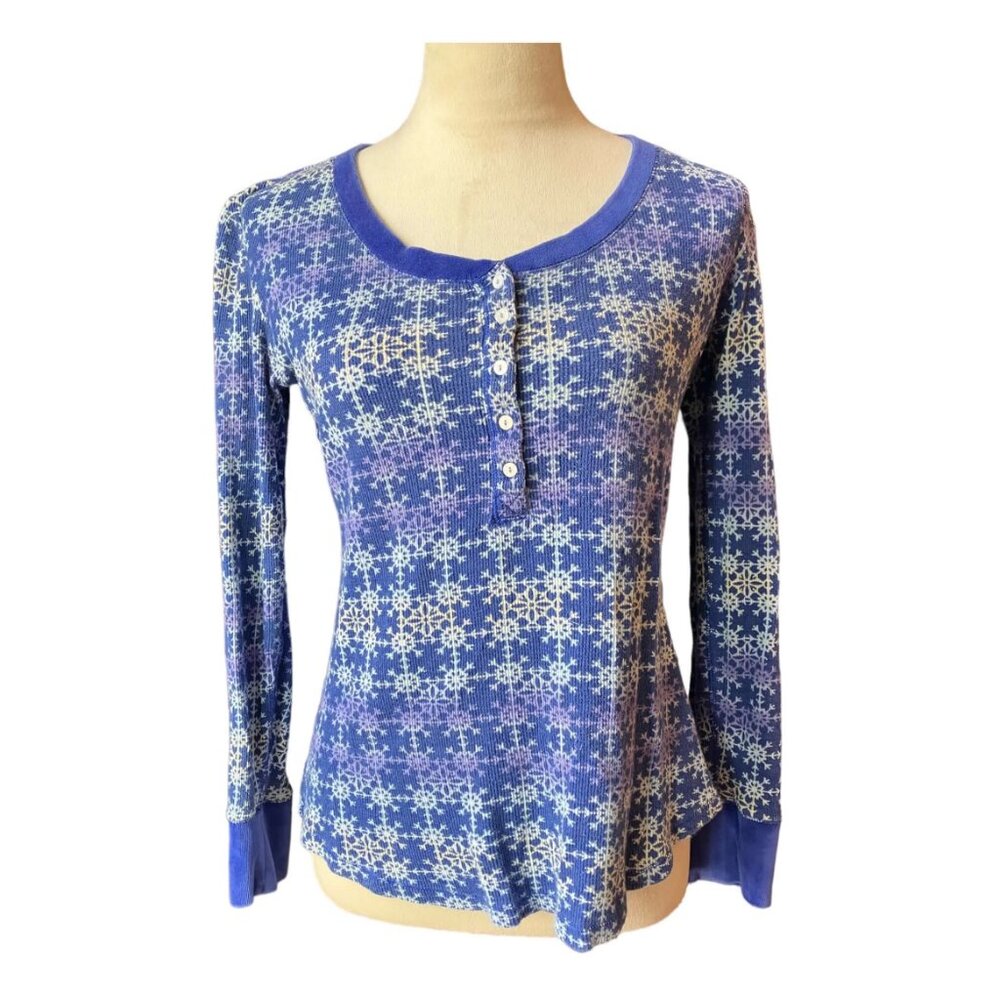 Victoria Secret Long Sleeve Shirt (914-1)